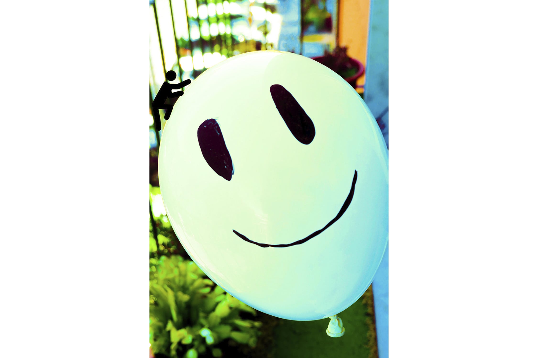 the-world-of-little-guy-01